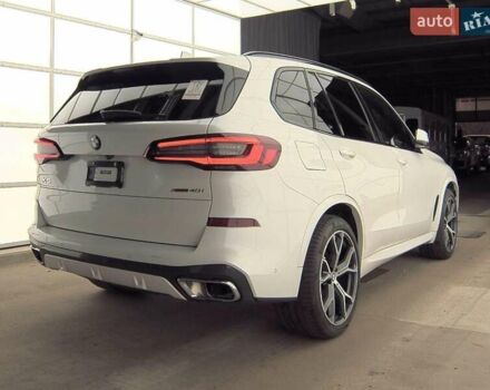 Белый БМВ Х5, объемом двигателя 3 л и пробегом 70 тыс. км за 62000 $, фото 2 на Automoto.ua