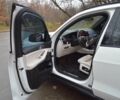 Белый БМВ Х5, объемом двигателя 3 л и пробегом 117 тыс. км за 56000 $, фото 12 на Automoto.ua