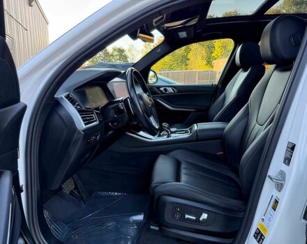 Белый БМВ Х5, объемом двигателя 3 л и пробегом 49 тыс. км за 23600 $, фото 7 на Automoto.ua