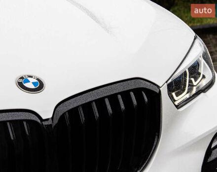 Белый БМВ Х5, объемом двигателя 4.4 л и пробегом 118 тыс. км за 57000 $, фото 57 на Automoto.ua