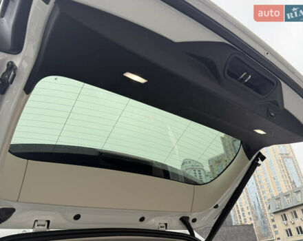 Белый БМВ Х5, объемом двигателя 2 л и пробегом 68 тыс. км за 56500 $, фото 39 на Automoto.ua