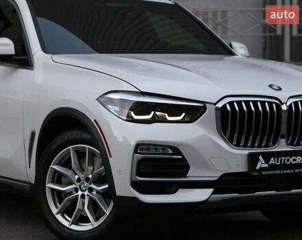 Белый БМВ Х5, объемом двигателя 3 л и пробегом 53 тыс. км за 64900 $, фото 1 на Automoto.ua