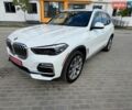 Белый БМВ Х5, объемом двигателя 3 л и пробегом 112 тыс. км за 47999 $, фото 1 на Automoto.ua