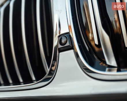 Білий БМВ Х5, об'ємом двигуна 2 л та пробігом 79 тис. км за 49000 $, фото 21 на Automoto.ua