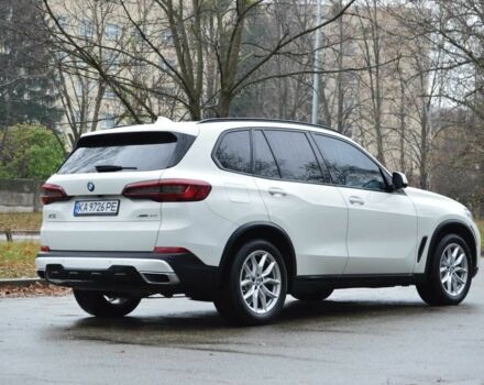 Белый БМВ Х5, объемом двигателя 3 л и пробегом 117 тыс. км за 56000 $, фото 6 на Automoto.ua