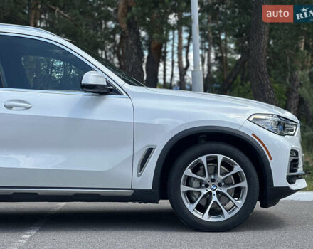 Белый БМВ Х5, объемом двигателя 3 л и пробегом 51 тыс. км за 49800 $, фото 16 на Automoto.ua
