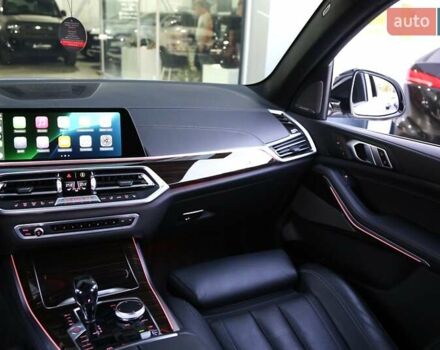 Белый БМВ Х5, объемом двигателя 3 л и пробегом 53 тыс. км за 64900 $, фото 17 на Automoto.ua