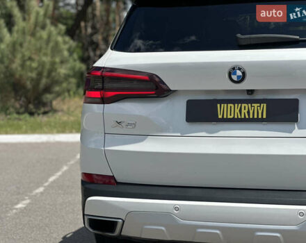 Белый БМВ Х5, объемом двигателя 3 л и пробегом 51 тыс. км за 49800 $, фото 23 на Automoto.ua