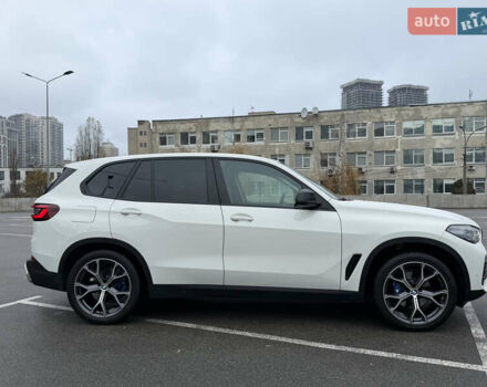 Белый БМВ Х5, объемом двигателя 2 л и пробегом 68 тыс. км за 56500 $, фото 49 на Automoto.ua