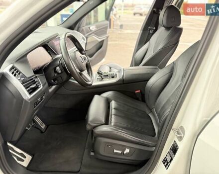 Білий БМВ Х5, об'ємом двигуна 2.99 л та пробігом 92 тис. км за 68000 $, фото 14 на Automoto.ua