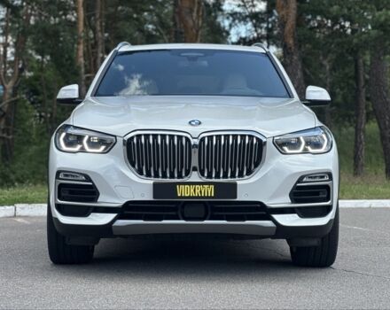 Белый БМВ Х5, объемом двигателя 3 л и пробегом 51 тыс. км за 49300 $, фото 1 на Automoto.ua