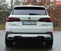 Белый БМВ Х5, объемом двигателя 3 л и пробегом 117 тыс. км за 56000 $, фото 6 на Automoto.ua