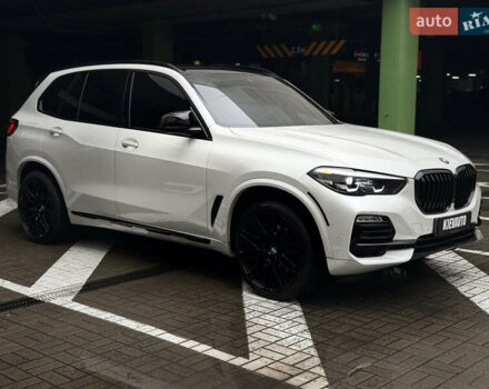 Белый БМВ Х5, объемом двигателя 3 л и пробегом 63 тыс. км за 45000 $, фото 1 на Automoto.ua