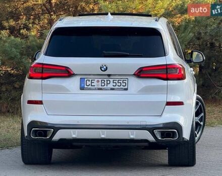 Белый БМВ Х5, объемом двигателя 3 л и пробегом 130 тыс. км за 58700 $, фото 38 на Automoto.ua