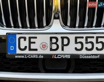 Белый БМВ Х5, объемом двигателя 3 л и пробегом 130 тыс. км за 58700 $, фото 90 на Automoto.ua