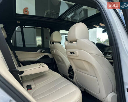 Белый БМВ Х5, объемом двигателя 3 л и пробегом 51 тыс. км за 49800 $, фото 59 на Automoto.ua