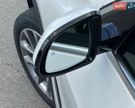 Белый БМВ Х5, объемом двигателя 3 л и пробегом 51 тыс. км за 49800 $, фото 11 на Automoto.ua