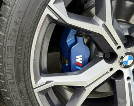 Белый БМВ Х5, объемом двигателя 2 л и пробегом 68 тыс. км за 56500 $, фото 42 на Automoto.ua