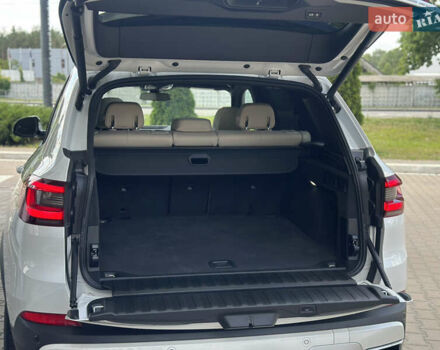 Белый БМВ Х5, объемом двигателя 3 л и пробегом 51 тыс. км за 49800 $, фото 56 на Automoto.ua