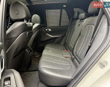 Белый БМВ Х5, объемом двигателя 3 л и пробегом 63 тыс. км за 45000 $, фото 10 на Automoto.ua