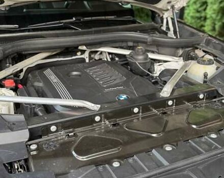 Білий БМВ Х5, об'ємом двигуна 3 л та пробігом 56 тис. км за 42000 $, фото 36 на Automoto.ua