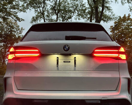 Белый БМВ Х5, объемом двигателя 3 л и пробегом 123 тыс. км за 55000 $, фото 6 на Automoto.ua