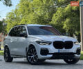 Белый БМВ Х5, объемом двигателя 3 л и пробегом 77 тыс. км за 58000 $, фото 1 на Automoto.ua