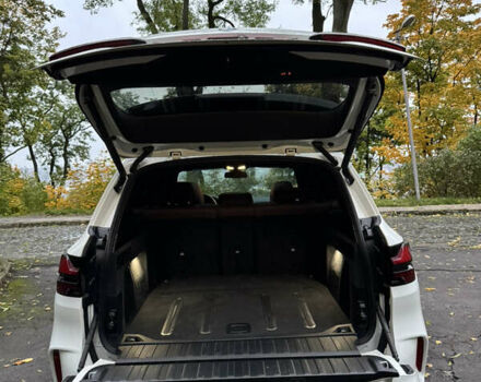 Белый БМВ Х5, объемом двигателя 3 л и пробегом 123 тыс. км за 55000 $, фото 25 на Automoto.ua