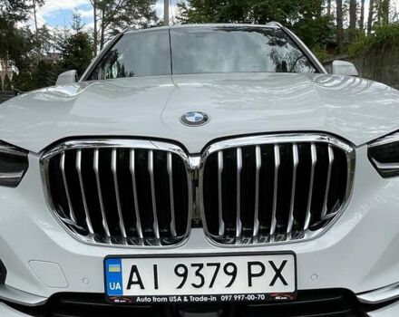 Белый БМВ Х5, объемом двигателя 3 л и пробегом 53 тыс. км за 64500 $, фото 2 на Automoto.ua