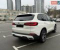 Белый БМВ Х5, объемом двигателя 2 л и пробегом 68 тыс. км за 56500 $, фото 51 на Automoto.ua
