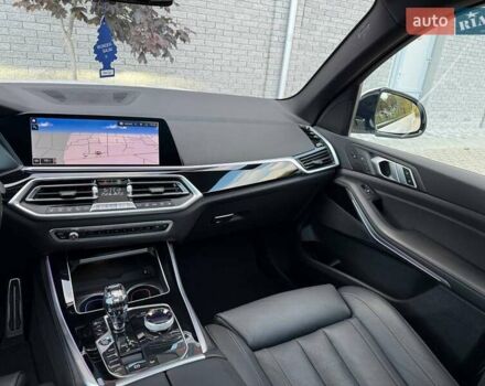 Белый БМВ Х5, объемом двигателя 3 л и пробегом 130 тыс. км за 58700 $, фото 57 на Automoto.ua