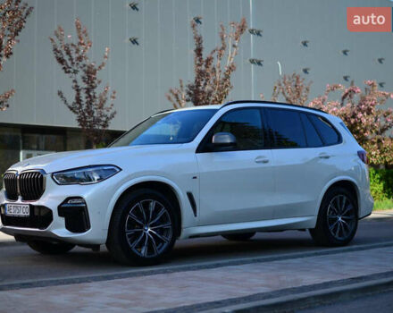 БМВ Х5 2020 в Днепре (Днепропетровске) на Automoto.ua Белый БМВ Х5, объемом двигателя 2.99 л и пробегом 75 тыс. км за 77000 $, фото 2 на Automoto.ua