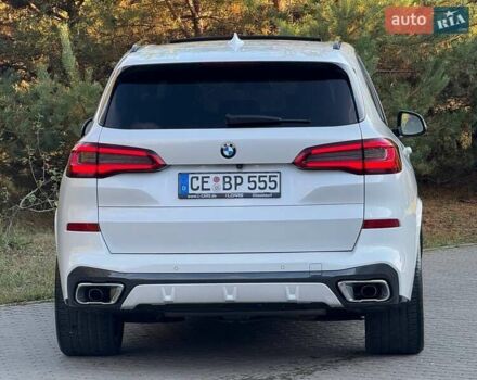 Белый БМВ Х5, объемом двигателя 3 л и пробегом 130 тыс. км за 58700 $, фото 37 на Automoto.ua