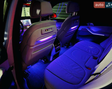 Белый БМВ Х5, объемом двигателя 4.4 л и пробегом 118 тыс. км за 57000 $, фото 95 на Automoto.ua