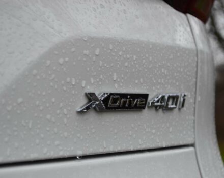 Белый БМВ Х5, объемом двигателя 3 л и пробегом 117 тыс. км за 56000 $, фото 9 на Automoto.ua