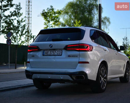 БМВ Х5 2020 в Днепре (Днепропетровске) на Automoto.ua Белый БМВ Х5, объемом двигателя 2.99 л и пробегом 75 тыс. км за 77000 $, фото 4 на Automoto.ua