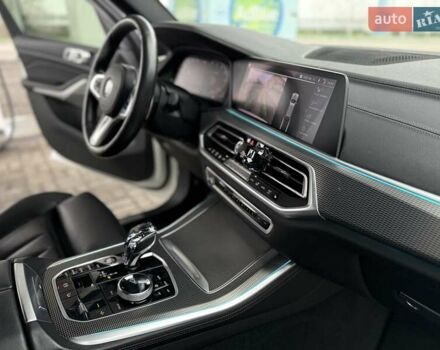 Білий БМВ Х5, об'ємом двигуна 2.99 л та пробігом 92 тис. км за 68000 $, фото 13 на Automoto.ua