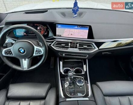 Белый БМВ Х5, объемом двигателя 3 л и пробегом 130 тыс. км за 58700 $, фото 59 на Automoto.ua