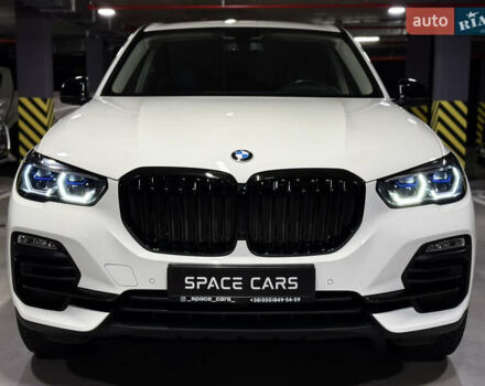 Білий БМВ Х5, об'ємом двигуна 2 л та пробігом 68 тис. км за 54500 $, фото 4 на Automoto.ua