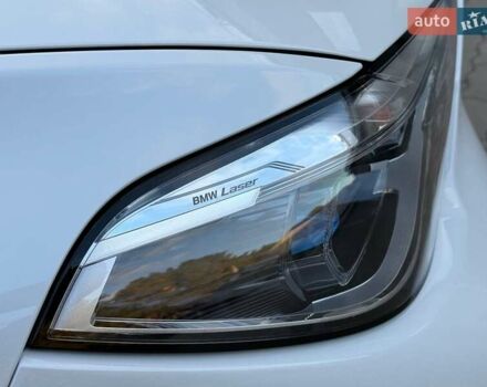Белый БМВ Х5, объемом двигателя 3 л и пробегом 130 тыс. км за 58700 $, фото 89 на Automoto.ua