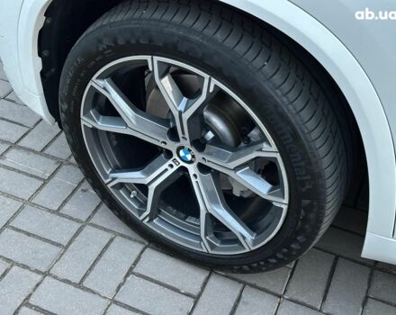 Белый БМВ Х5, объемом двигателя 3 л и пробегом 80 тыс. км за 55980 $, фото 6 на Automoto.ua