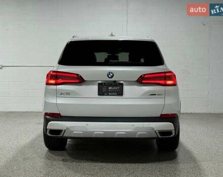 Білий БМВ Х5, об'ємом двигуна 3 л та пробігом 65 тис. км за 22600 $, фото 6 на Automoto.ua