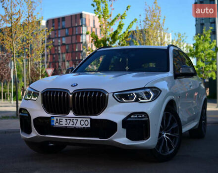 БМВ Х5 2020 в Днепре (Днепропетровске) на Automoto.ua Белый БМВ Х5, объемом двигателя 2.99 л и пробегом 75 тыс. км за 77000 $, фото 1 на Automoto.ua