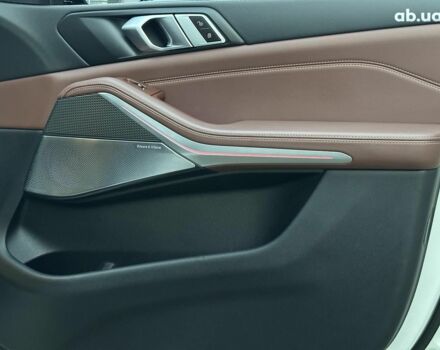 Белый БМВ Х5, объемом двигателя 3 л и пробегом 80 тыс. км за 55980 $, фото 25 на Automoto.ua