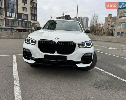 Белый БМВ Х5, объемом двигателя 2 л и пробегом 68 тыс. км за 56500 $, фото 9 на Automoto.ua