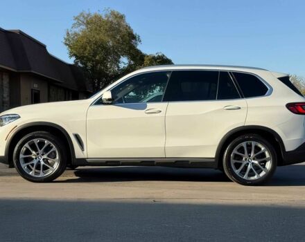 Белый БМВ Х5, объемом двигателя 3 л и пробегом 49 тыс. км за 23600 $, фото 2 на Automoto.ua