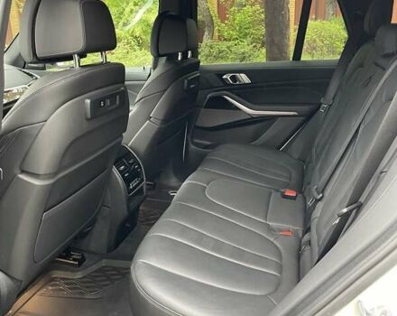 Белый БМВ Х5, объемом двигателя 3 л и пробегом 53 тыс. км за 64500 $, фото 17 на Automoto.ua