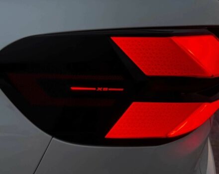 Білий БМВ Х5, об'ємом двигуна 2 л та пробігом 67 тис. км за 31000 $, фото 22 на Automoto.ua