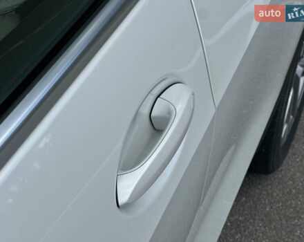 Белый БМВ Х5, объемом двигателя 3 л и пробегом 51 тыс. км за 49800 $, фото 10 на Automoto.ua