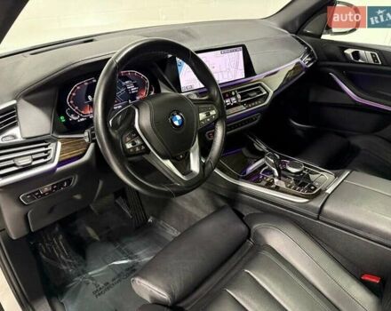 Білий БМВ Х5, об'ємом двигуна 3 л та пробігом 65 тис. км за 22600 $, фото 13 на Automoto.ua